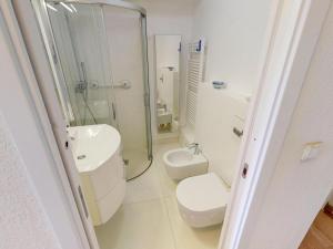 Joli studio climatisé avec terrasse à Menton - FR-1-196-376