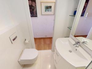 Joli studio climatisé avec terrasse à Menton - FR-1-196-376