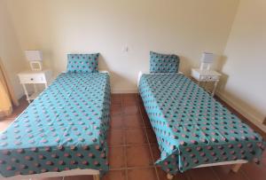 Lagos beach apartment for 8