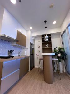 Azure urban resort residences - Light side