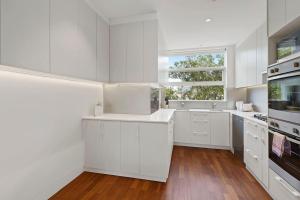 Domi Rentals - The Meadow Apartment