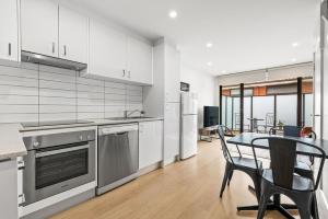 Domi Rentals - The Carlisle Apartments