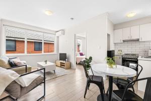 Domi Rentals - The Carlisle Apartments
