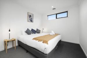 Domi Rentals - The Main Residence - Ubytování bez kategorie ve městě Clayton North