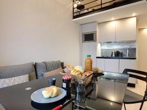 Nestor&Jeeves - VOGUE BEACH - Central - Near Beach