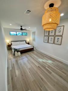 Secure Cozy Tiny Home Central Houston