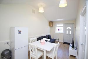 Lovely 1-Bedroom Flat in London near Blackhorse Rd