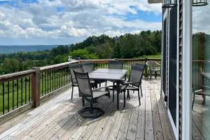 Sunrise Ridge - Springwater