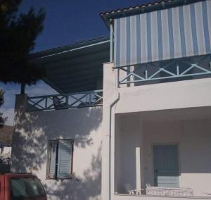 House Irini in Kini - Beach at 5 mt - Super Sunset