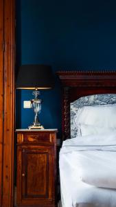 Lodges Chateau la Gineste - Castle and Vineyard : photos des chambres