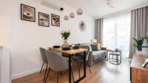 Flatbook Apartamenty - Trimare Sztutowo z bilardem i parkingiem