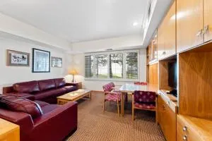 Studio #115 - Alpine Meadows