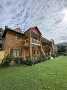 Summit Hotel and Restaurant Skardu - 锡卡都