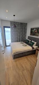 Royal Dutch 10 Trogir