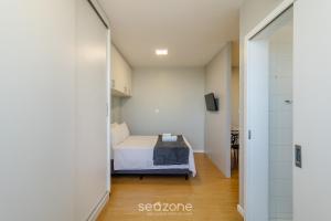 Apto em cond. com piscina em Blumenau – PEM1301