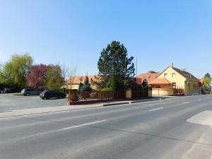 Berki Vendéglő és Hotel