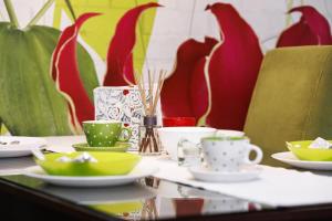 NS in the palm of your hand