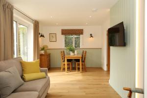 Woodpecker Way at Eaton Manor