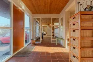 3 BR House - Parking - 10min walk from city centre - Hoyvík