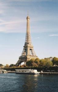Appartements Luxueux T3 Balcon,10min Paris& cuisine equipee : photos des chambres