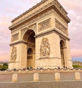Appartements Luxueux T3 Balcon,10min Paris& cuisine equipee : photos des chambres