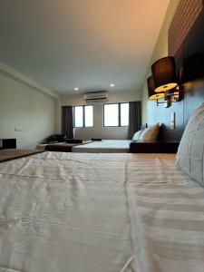 KK City Centre Ming Garden 3-4PAX MODERN STUDIO HOMESTAY NEAR IMAGO 亚庇市中心民宿