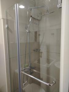 Shell Residence by Jas O