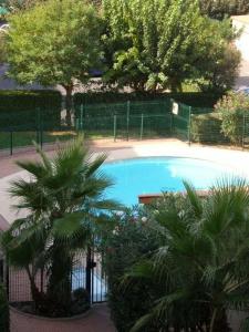 150 MARINA BAY CAP DAGDE Quartier Falaises proche plage T2 cabine avec place de parking et piscine