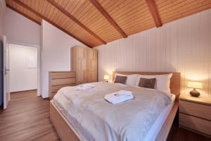 Lauterbrunnen Central 3