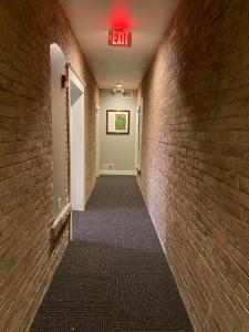 Cle Suites 2BR 1BA 5 min Walk to Cle Clinic Unit 4