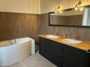 Lécrin des quatre puits