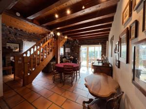 Villas Albert Ranch House - Grande maison au calme - Parking : photos des chambres