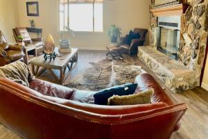 Charming home on Lake Granbury