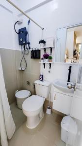 Ishas Place Self Check-In 2BR Netflix WiFi Camella Homes Villakananga