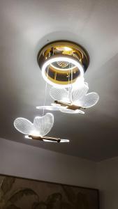 Ishas Place Self Check-In 2BR Netflix WiFi Camella Homes Villakananga