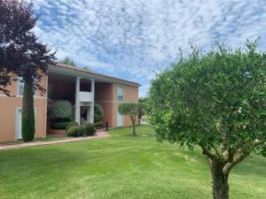 Appartements Moderne Wohnung In Mougins Mit Eigenem Garten : photos des chambres