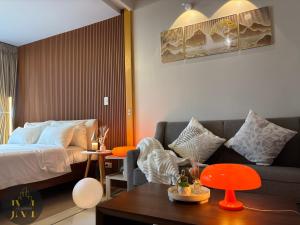 Cozy & Aesthetic 1 BR in BGC