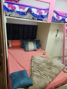 Spacious & Luxurious Madinaty Apartment in B11