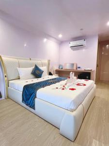 Olee SeaView Resort
