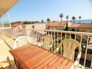 A 200 m de la plage, appartement 2 chambres avec terrasse vue mer ! Parking privé