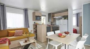 Campings Camping 3 etoiles - Piscine - eecbb0 : photos des chambres