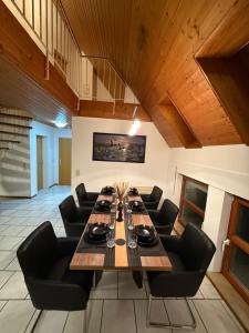 Apisha Apartment 4