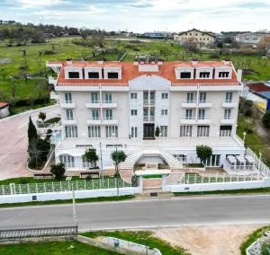 Easy Green Hotel - Monte SantʼAngelo