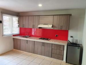 DEPARTAMENTOs THE DOORS SUITE