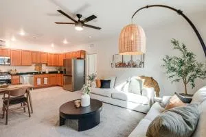 1 Mi to Dtwn Flagstaff Condo with 2 Balconies! - 威廉姆斯