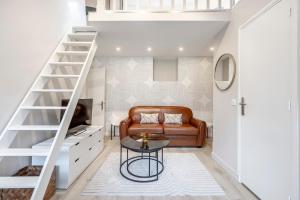 A43 Republic # 1BedRoom # Marais # Paris03 # AC