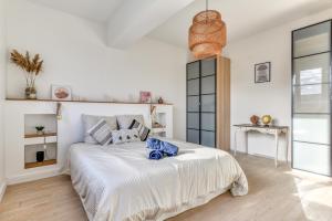 Villas Big House - Parking Privee - Piscine - Wifi - tout equipee : photos des chambres