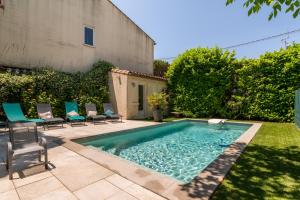 Villas Big House - Parking Privee - Piscine - Wifi - tout equipee : photos des chambres