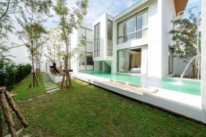 Elegant Nature villa with Private Swimming pool