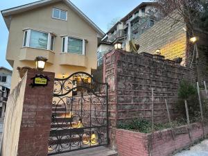 Sarah's Lodge - Strutture non classificate a Murree